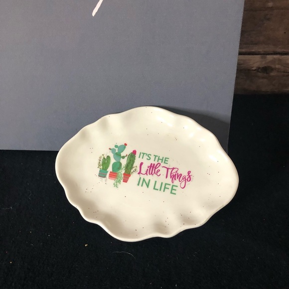 It’s The Little Things In Life Change Plate - Picture 3 of 4